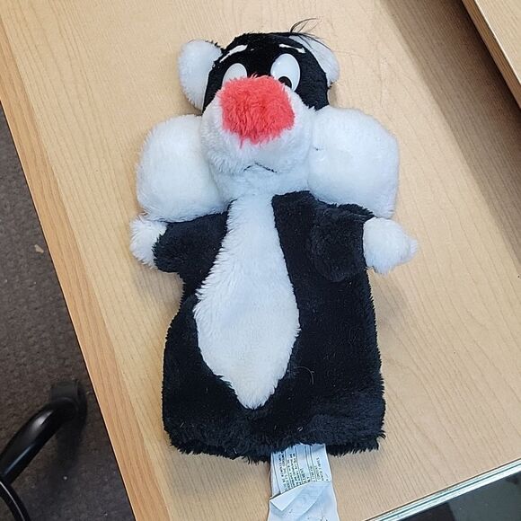 Looney Toon Bundle Of Misc Toys, Vhs, Dvd - Picture 8 of 11